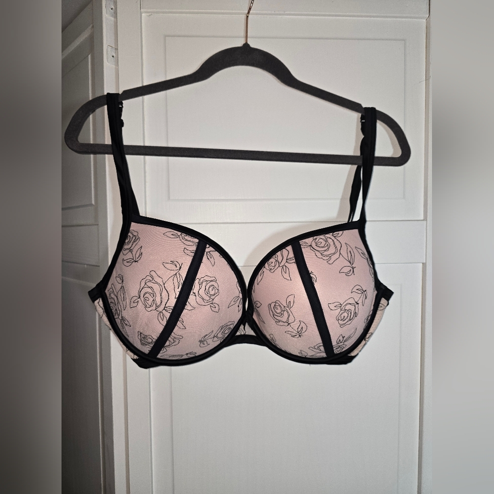 Torrid 40DD Bra
